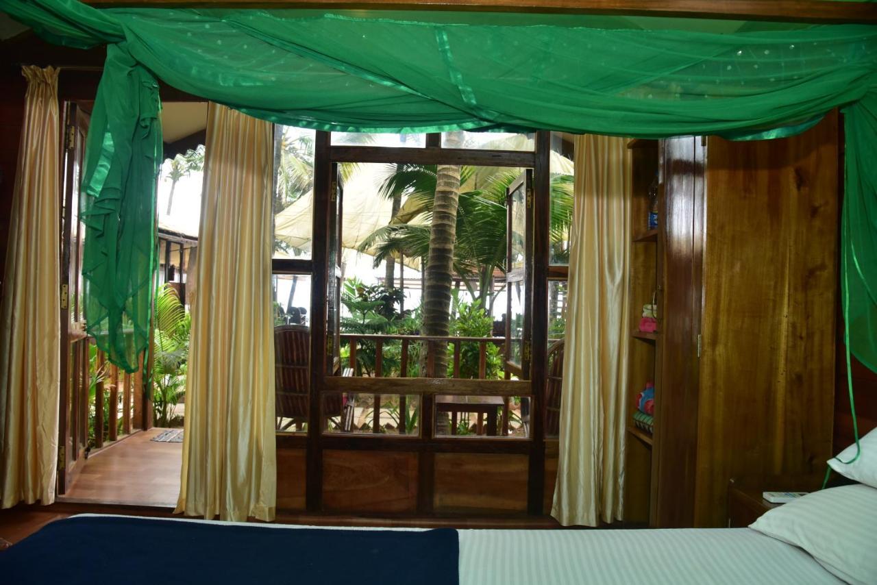 Jardim A Mar Hotel Агонда Екстериор снимка